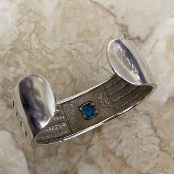 14K & Sterling Silver Wide Cuff Blue Topaz 57g - Picture 7 of 8